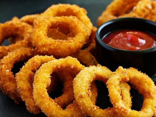 Rahasia Masakan Warung Ibu Agustina: Nikmatnya Kuliner Cilacap yang Tak Terlupakan
